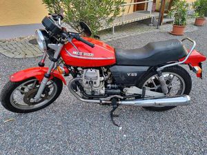 MOTO GUZZI V65 BASTLERFAHRZEUG