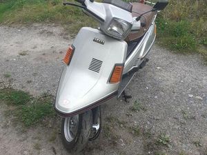 ② RARE SCOOTER YAMAHA 180 CC