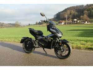 FELQ FW06, SCOOTER, MOTO NEUVE, CHF 4'940.-