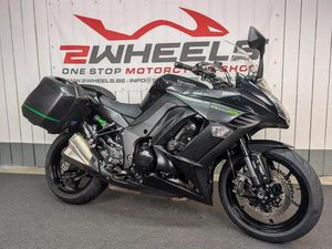 ② KAWASAKI Z1000SX TOURER