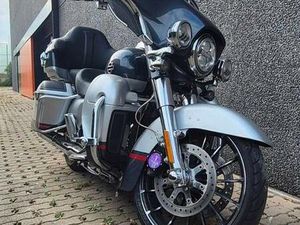 ② STREETGLIDE CVO VAN 2019 MET 53000KM OP EN ALLE OPTIES