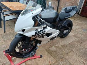 ② SUZUKI GSXR 1000 K5 CIRCUITMOTOR