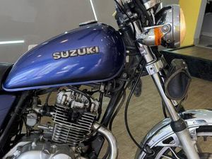SUZUKI INTRUDER 125