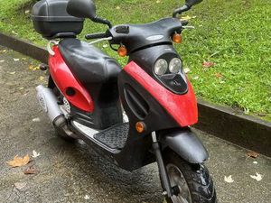 SCOOTER KIMKO TOP BOY 50 CC BRAGA (SÃO JOSÉ DE SÃO LÁZARO E SÃO JOÃO DO SOUTO)