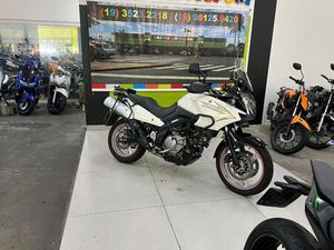 SUZUKI V-STROM 650 XT
