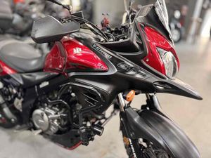 SUZUKI V-STROM 650 XT