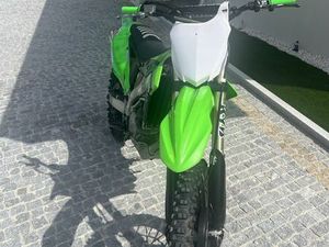KAWASAKI KXF 250 DE 2014 GONÇA