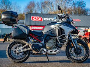 DUCATI MULTISTRADA V4S - TRAVEL & RADAR 1158 S EURO 5 1158 CC