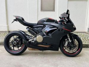 DUCATI PANIGALE V2 AUS 1.HAND