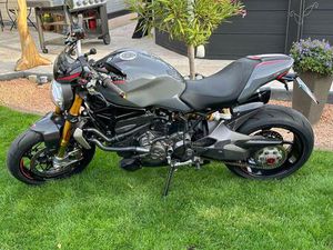 DUCATI MONSTER 1200 S