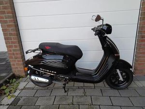 ZÜNDAPP BELLA R 125