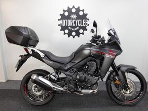 HONDA XL 750 TRANSALP. 2024. 1 OWNER. GRAPHITE BLACK. FSH. QUICKSHIFTER & MORE