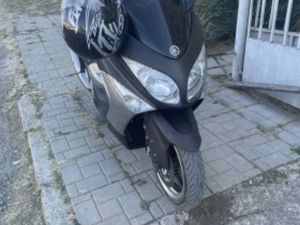 YAMAHA T-MAX