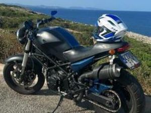 DUCATI - MONSTER 695