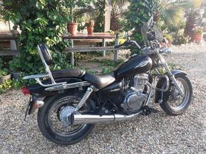 SUZUKI - MARAUDER 250