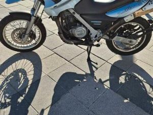 BMW - F650GS