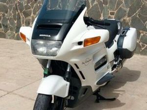 HONDA - PAN-EUROPEAN ST 1100