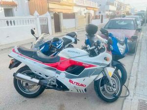 SUZUKI - GSX 750 F AÑO 94