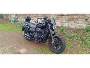 BENDA CHINCHILLA 125 V CRUISER ACCESSORIATA COMPRESO PASSAGGIO NERO