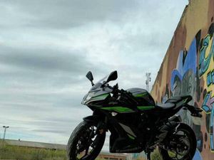 KAWASAKI - NINJA 125