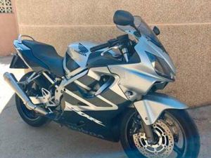 HONDA - CBR 600F 2006