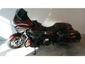HARLEY DAVIDSON - CVO STREET GLIDE