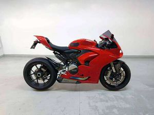 DUCATI PANIGALE V2 RED ROSSO