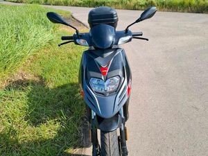 APRILIA SR 50 MOTARD