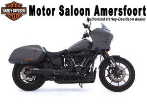 HARLEY-DAVIDSON LOWRIDER ST FXLRST SOFTAIL / LOWRIDER GRIJS