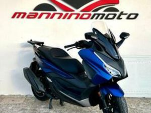 HONDA FORZA 350 06/2024 CON SOLO 4530 KM