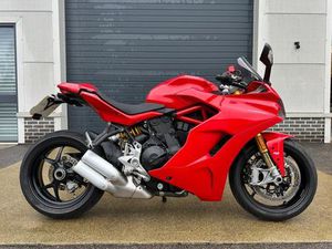 DUCATI SUPERSPORT S 950 CC 2020 - ONLY 3169 MILES - BEAUTIFUL EXAMPLE