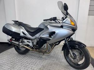 HONDA NT650V DEAUVILLE 14 STAMPS PLUS RECEIPTS COMES WITH NEW MOT AND WARRANTY 647 CC