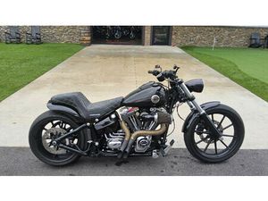 2014 SOFTAIL® BREAKOUT®