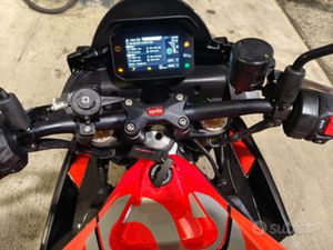 APRILIA TUONO FACTORY 660