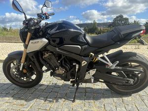 HONDA CB650R NEO SPORTS CAFÉ TORRES VEDRAS (SÃO PEDRO, SANTIAGO, SANTA MARIA DO CASTELO E SÃO MIGUEL) E MATACÃES