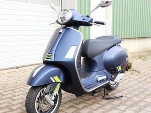 PIAGGIO VESPA GTS 125 SUPER TECH E5 2024