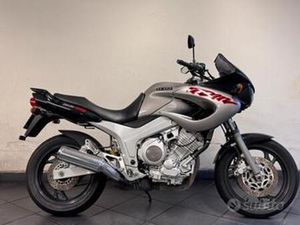 YAMAHA TDM850 DA VETRINA