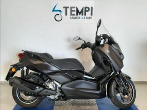 VENDO YAMAHA X-MAX 300 TECH MAX (2025) USATA A GROSSETO (CODICE 9893024) - MOTO.IT