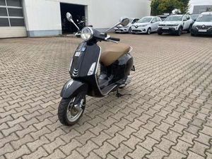 VESPA PRIMAVERA 125