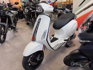 PIAGGIO VESPA 125 SPRINT S