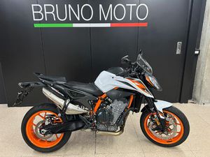 KTM 890 DUKE R