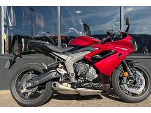 TRIUMPH DAYTONA 2025