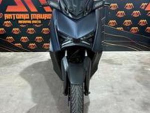 YAMAHA X MAX 300 2023
