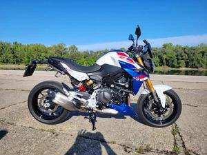 BMW F 900 R 77KW MANUÁL