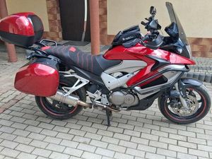 HONDA VFR 800 CROSSRUNER 2011R 42000KM BRZOZÓW