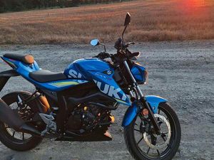 SUZUKI GSX-S 125