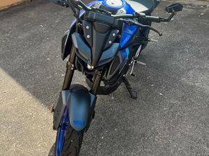 YAMAHA MT125