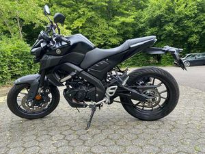 YAMAHA YAMAHA MT-125 / BJ 2022 / TOP-ZUSTAND, INSPEKTIO