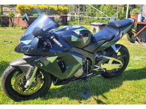 HONDA CBR 600 RR PC 37