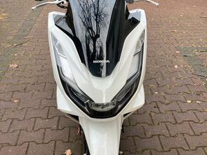 HONDA PCX 125 ABS NUR 750 KILOMETER